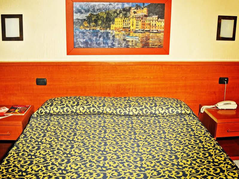 Hotel Jonico Рим Екстер'єр фото