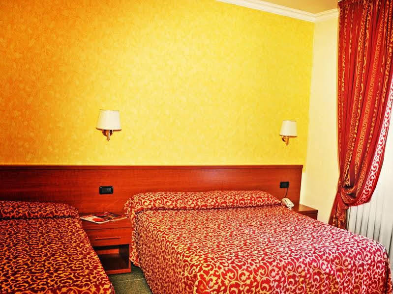 Hotel Jonico Рим Екстер'єр фото